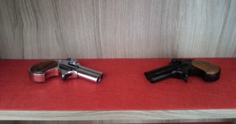 Pues eso llevava mucho mucho tiempo detras de comprar una derringer en fogueo pero sus acabados y sus 61