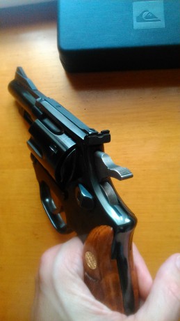 SE PUEDE CERRAR.

Vendo Astra 357 de 3 pulgadas. Es como la Police creo ó es la misma Police pero con 12