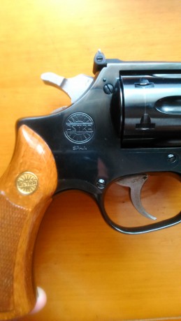 SE PUEDE CERRAR.

Vendo Astra 357 de 3 pulgadas. Es como la Police creo ó es la misma Police pero con 22