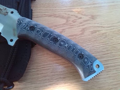 Vendo cuchillo Explorer de CDS , a estrenar, nuevo, sin uso.
Enterizo, realizado en Acero MOVA-58, la 00