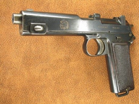 .
.
Preciosa. Pavón al 70%. Mecaniza perfectamente.

Certificado nominal Guardia Civil. Inutilización 02