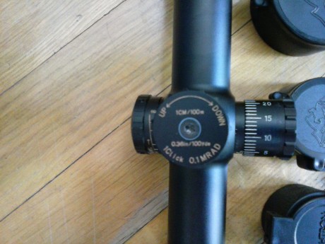 Visor Sightron SIII 6-24x50 (SIIISS624LRMD/CM) Reticula mil dot en segundo plano a 24X y clicks de 0,1 112