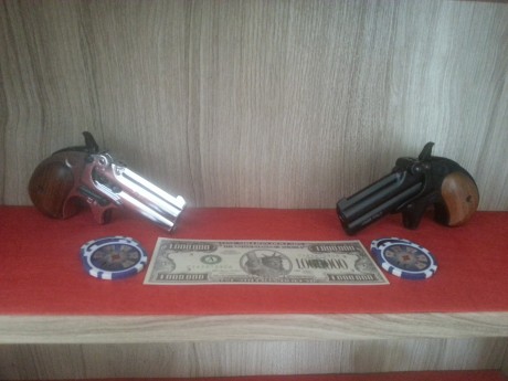 Pues eso llevava mucho mucho tiempo detras de comprar una derringer en fogueo pero sus acabados y sus 150