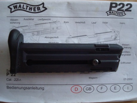  DSC06451.JPG 

Cargador para P22. 35€ con envío en península. 00