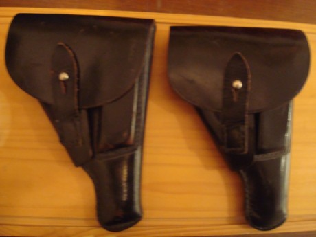  DSC06463.JPG  DSC06464.JPG  DSC06465.JPG 

Fundas para Walther PP o similares en tamaño. 33€ la unidad 02
