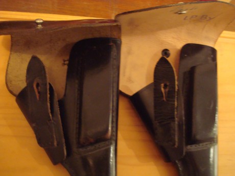  DSC06463.JPG  DSC06464.JPG  DSC06465.JPG 

Fundas para Walther PP o similares en tamaño. 33€ la unidad 00