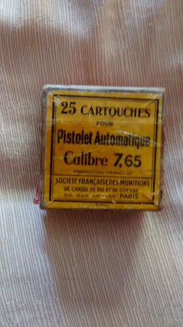 Hola a todos.
Me gustaría saber si esta caja de cartuchos tiene valor a parte de lo que es, (por sus años, 02