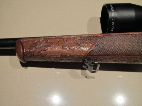 Rifle Santa Bárbara Model 1000, cerrojo calibre 270. Con monturas weyber desmontables. Visor BSA de corona 01