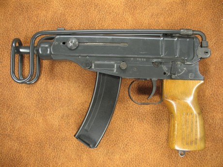 VENDO PISTOLA AMETRALLADORA

SKORPION VZ.61 

Inutilizada con Certificado Nominativo Guardia Civil. Todas 00
