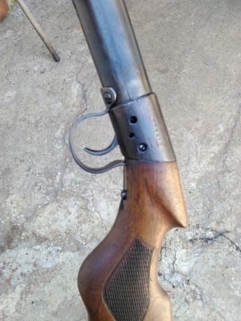 Vendo carabina de aire de los años 20 o 30, calibre 5'5.....totalmente restaurada ...pavonado no original... 10