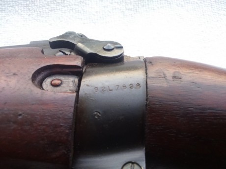 Buenas tardes
Acabo de adquirir este rifle a un compañero del club y estoy intentando recavar toda la 10