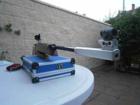 Vendo lote de tiro olímpico compuesto por:
carabina Gamo MC Super, con la culata de aluminio adaptable 01