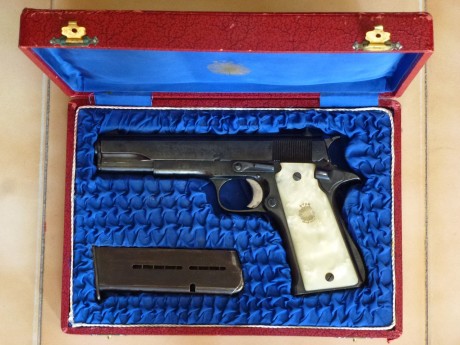 Hola.
He adquirido esta caja y aunque el vendedor dice que corresponde a una STAR mod B no me acaba de 40
