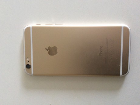 Pongo en venta un iphone 6 de 16 gb, en perfecto estado sin golpes ni ralladuras, el unico fallo que tiene 00
