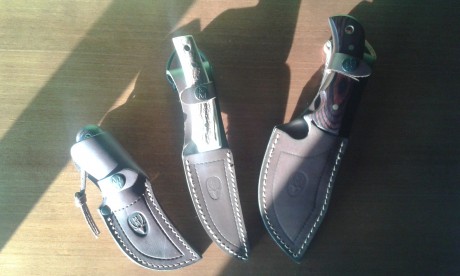 Vendo estos tres cuchillos de la Marca Muela completamente nuevos a estrenar.
se vende el lote junto. 00