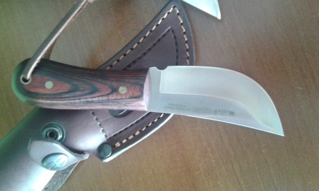 Vendo estos tres cuchillos de la Marca Muela completamente nuevos a estrenar.
se vende el lote junto. 10
