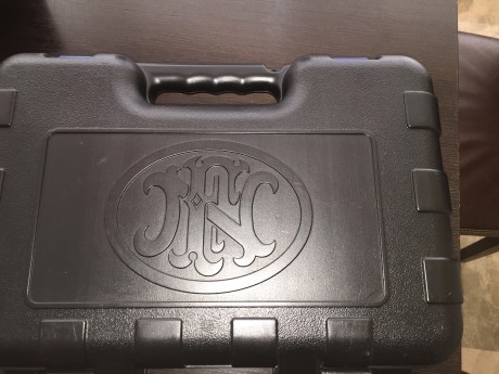 Hola
Vendo pistola FNP del 45 ACP, 10