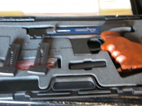 vendo hammerli sp 20 en perfecto estado con maletín accesorios con dos cargadores
el arma esta en Sabadell 02