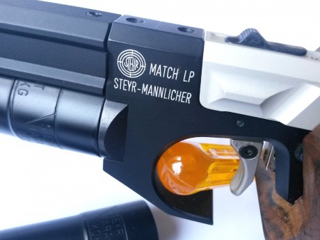 Pongo a la venta esta magnífica pistola STEYR, mod. LP1, en estado inmaculado. Pistola de Co2 proveniente 01