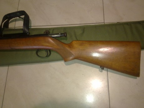 Muy poco usada. Precisión expectacular. Envio con funda. Posible cambio por escopeta semiautomatica o 01