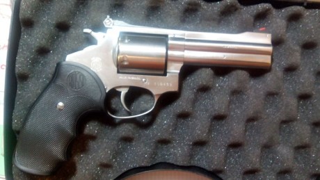 hola. estoy buscando un revolver de 4" en cal 357. no importa el modelo. saludos 20