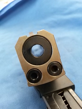 Vendo mi Walther gsp expert con los dos calibres, la compre en el 2010 y el carro del 22 en el 2012 el 11