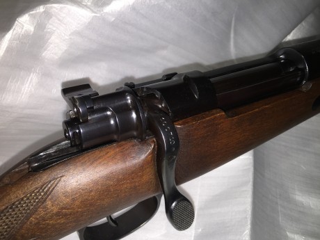 Vendo rifle Sta. Bárbara en calibre 308W mod. A, en excelente estado, nuevo. Madera al aceite. Correa 01