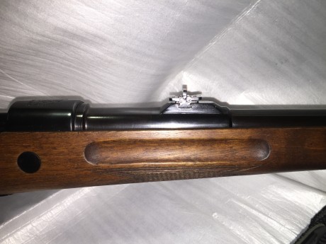 Vendo rifle Sta. Bárbara en calibre 308W mod. A, en excelente estado, nuevo. Madera al aceite. Correa 11