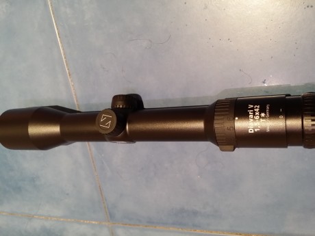 En perfecto estado. Muy cuidado.lentes perfectas. Se enseña o se envia. Se encuentra en asturias. Mejor 02