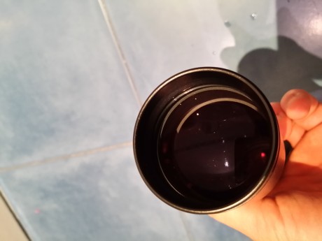 En perfecto estado. Muy cuidado.lentes perfectas. Se enseña o se envia. Se encuentra en asturias. Mejor 00