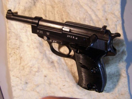 Walther P38 en perfecto estado, proviene, se supone por su numeracion, de el botin ruso en armas alemanas 02