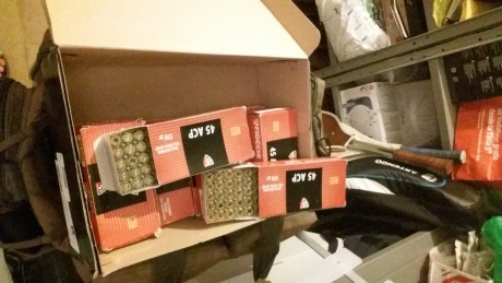Hay 500 vainas vainas de un tiro fiocci en sus cajas
500 de varias marcas (hay de un tiro, pero estan 01