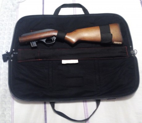 Vendo carabina Marlin Papoose desmontable, incluye funda de transporte original , cargador y llave para 00