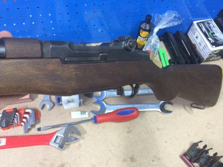 Me ha surgido la oportunidad de adquirir un arma interesante y tengo que deshacerme de uno de los Garand.Se 02