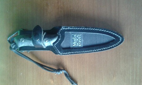 Cuchillo MUELA STORM, sin uso.

Precio:30 euros + portes
tel.: 654 18 95 09 00