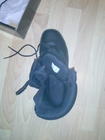 BOTAS TACTICAS MILTEC. CORDURA. INTERIOR THINSULATE (M3). CIERRE CREMALLERA (fácil de poner y quitar) 00