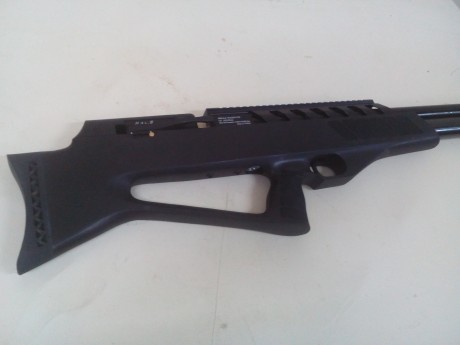 Hola, parece ser que ya tenemos esta carabina  en una armería en España.  Alguien la tiene  o sabe algo 02