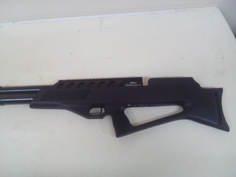 Hola, parece ser que ya tenemos esta carabina  en una armería en España.  Alguien la tiene  o sabe algo 11