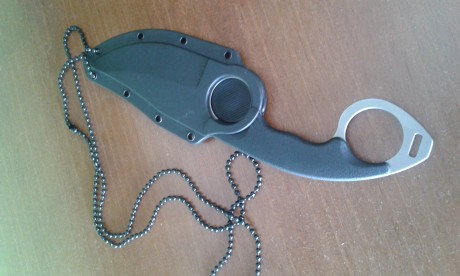 Cuchillo de cuello Coldsteel "double agent II".
Totalmente nuevo sin usar siempre en vitrina.

Precio: 01