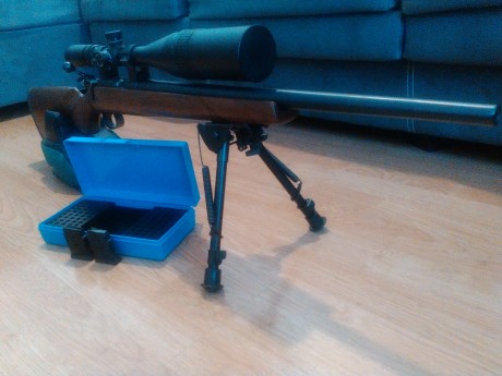Por dejar el tiro vendo todas mis armas, entre ellas esta carabina CZ 452 varmint+ visor Tasco 10-40x50. 02