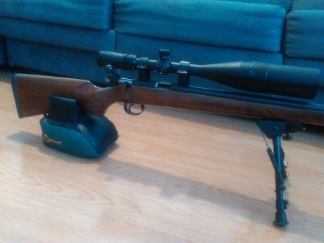 Por dejar el tiro vendo todas mis armas, entre ellas esta carabina CZ 452 varmint+ visor Tasco 10-40x50. 01