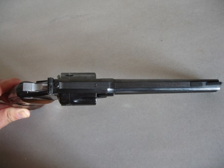   VENDO REVOLVER ASTRA 960, CAÑON 6 PULGADAS, CALIBRE 38  

Revolver en excelente estado, tanto el estriado 21