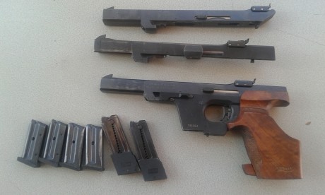 Se vende el kit COMPLETO por no tener tiempo para practicar el tiro deportivo. Pistola Walther GSP con 02