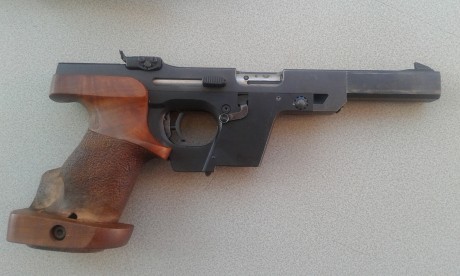 Se vende el kit COMPLETO por no tener tiempo para practicar el tiro deportivo. Pistola Walther GSP con 00