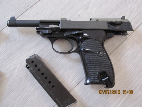 Hola pongo a la venta dos pistolas P-38 MODERNAS postguerra, modelo P-1 en aluminio no os llevéis a engaño 01
