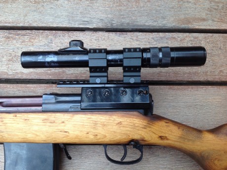 Este SVT40 fue mi primer rifle. Incluso abatí con el (de pura suerte) mi primer animal, una jabalina pequeña, 12