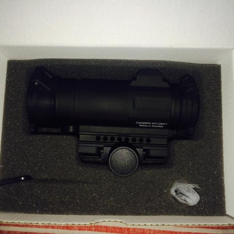 SE VENDEN VARIAS UNIDADES DE VISOR MARCA AIMPOINT COMPM4S , NUEVO A ESTRENAR , SIN USO. 
ATIENDO WHATSAPP 02