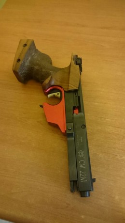 Pongo de nuevo a la venta mi Morini CM 22. Es una de las mejores pistolas de Standard y se encuentra en 01