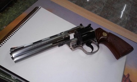 Buenas a todos, un amigo me ha pedido que le venda el suyo.

Es un Colt Python de 6" 38 Special/357 00