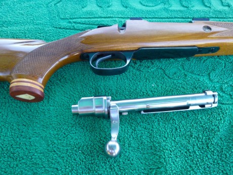 Me deshago de uno de mis dos Santas. Me paso al tiro deportivo y me quedo con el 308.
Lo compré de 2ª 00
